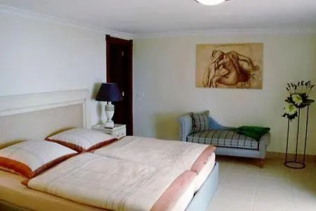 Geraeumiges Ferienhaus Mit Gehobener Ausstattung Guía de Isora 0*,  España