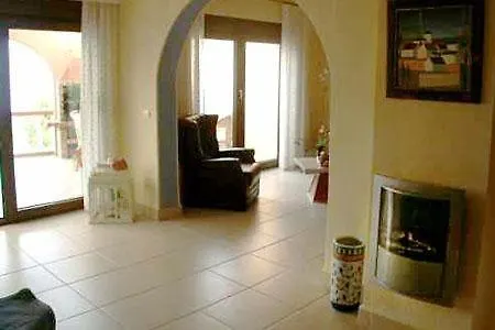 Geraeumiges Ferienhaus Mit Gehobener Ausstattung Guía de Isora 0*,  Spanien