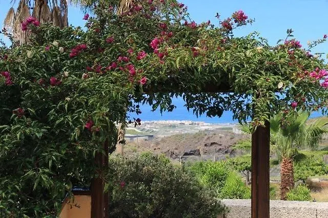 Geraeumiges Ferienhaus Mit Gehobener Ausstattung Guía de Isora