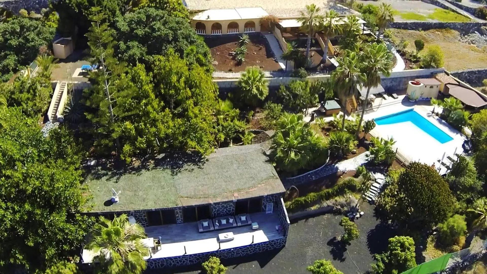 Geraeumiges Ferienhaus Mit Gehobener Ausstattung Guía de Isora 0*,  España