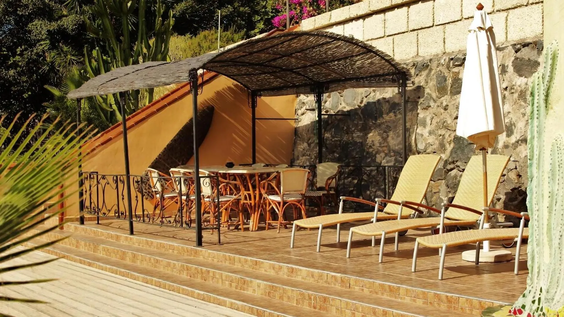 Сasa de vacaciones Geraeumiges Ferienhaus Mit Gehobener Ausstattung Guía de Isora